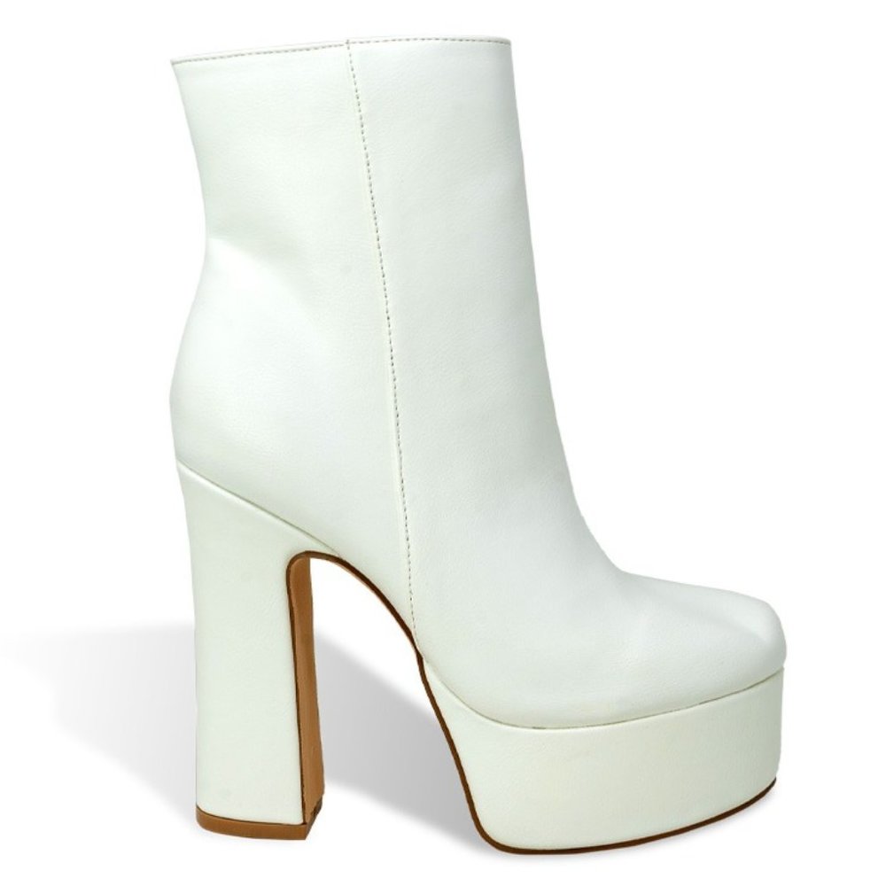 Women’s Block Heel Platform Leather Round Toe Chelsea Bootie